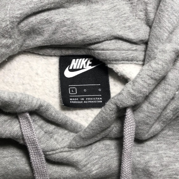 Grey Men’s Nike Hoodie - Picture 3 of 5